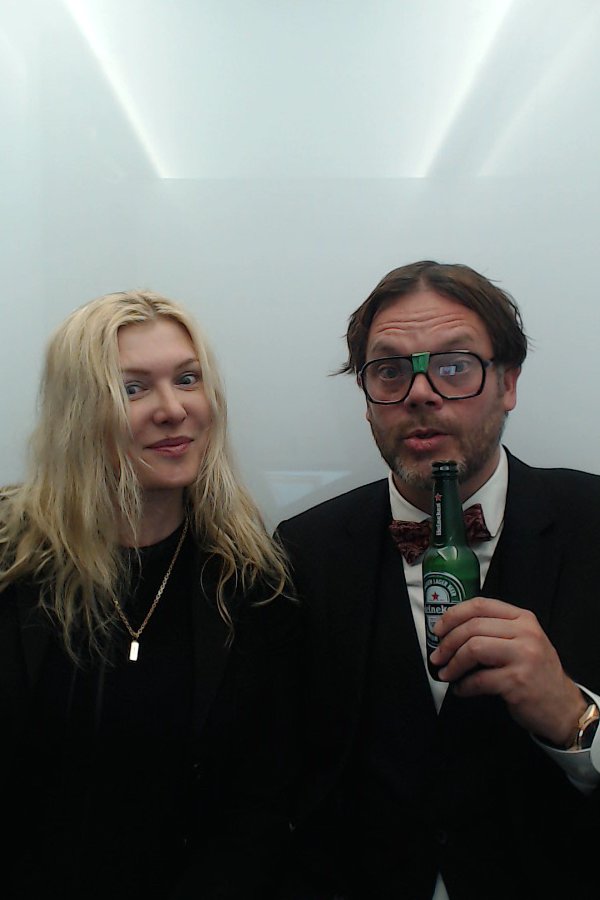 Mullvaden på Byggarnas Fest i Winterviken | Dinnercomedy med Ricardo Asin & Ellinor Asp